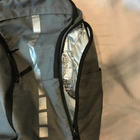 COPY - Nike Hoops Elite Ball Backpack - Picture 2 of 6